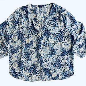 NYDJ Blue and White Watercolor Spot Blouse.  Size Large. 48” Bust 26” Length